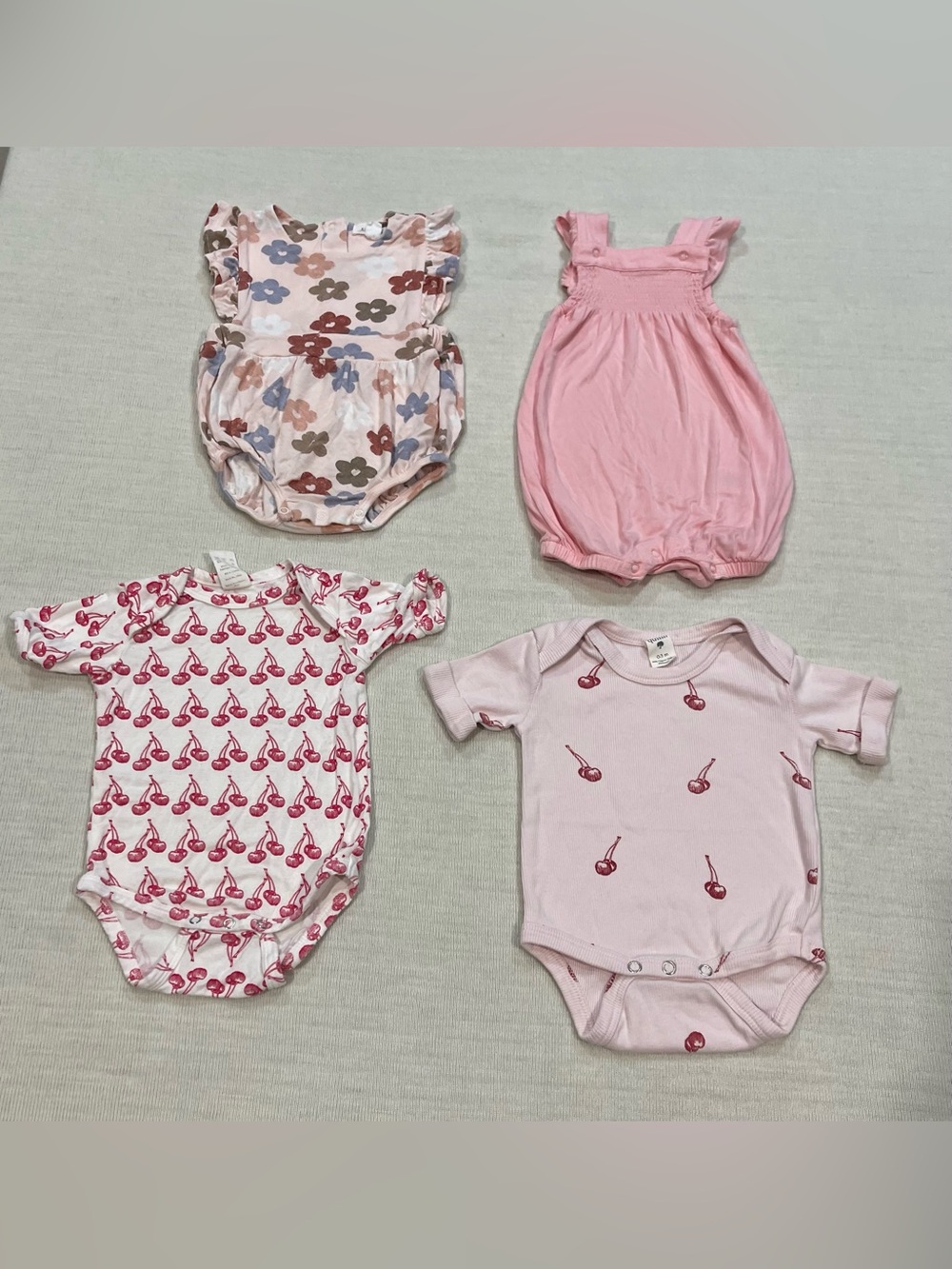 Kate Quinn / Angel Dear -All Bamboo - Rompers Size 0-3 Months Lot of 4